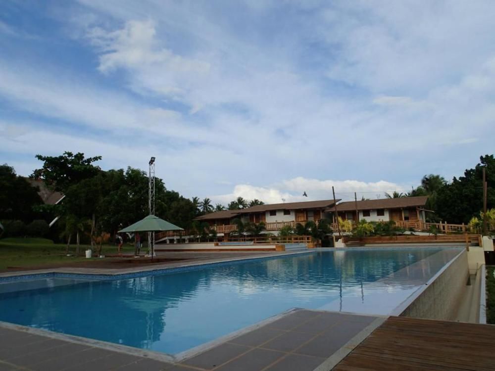 Boffo Resort Calayugan Norte Exterior photo