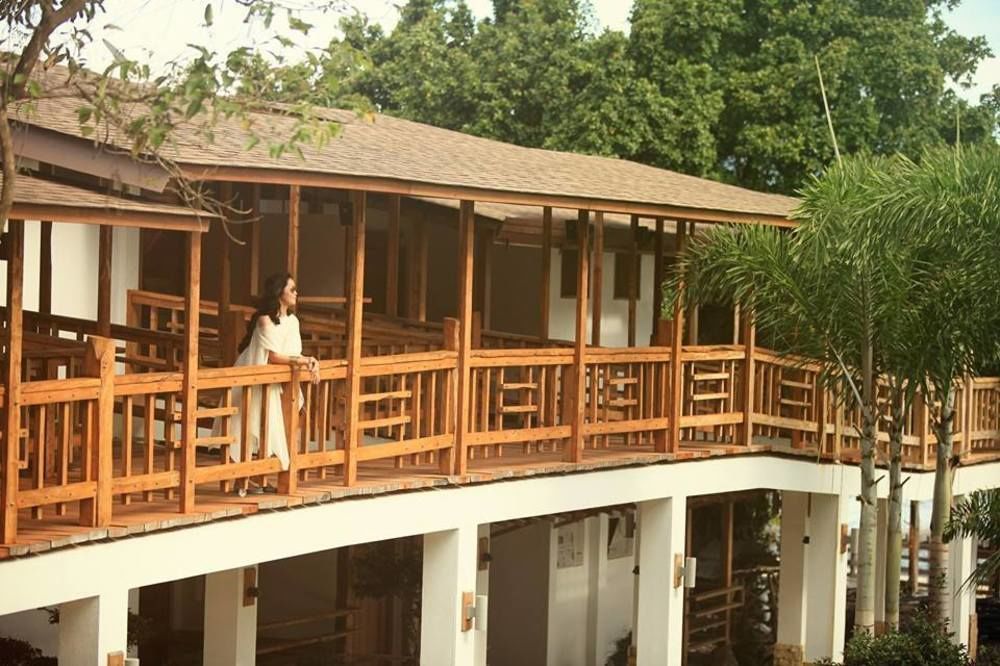 Boffo Resort Calayugan Norte Exterior photo