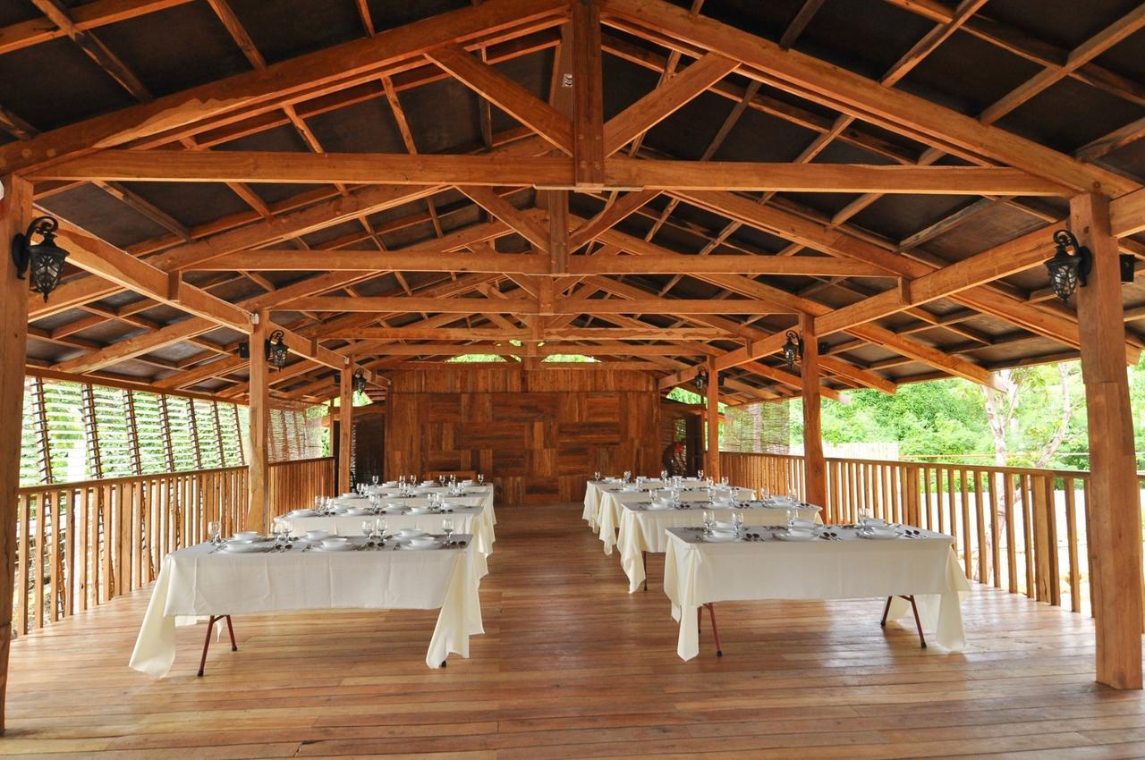 Boffo Resort Calayugan Norte Exterior photo