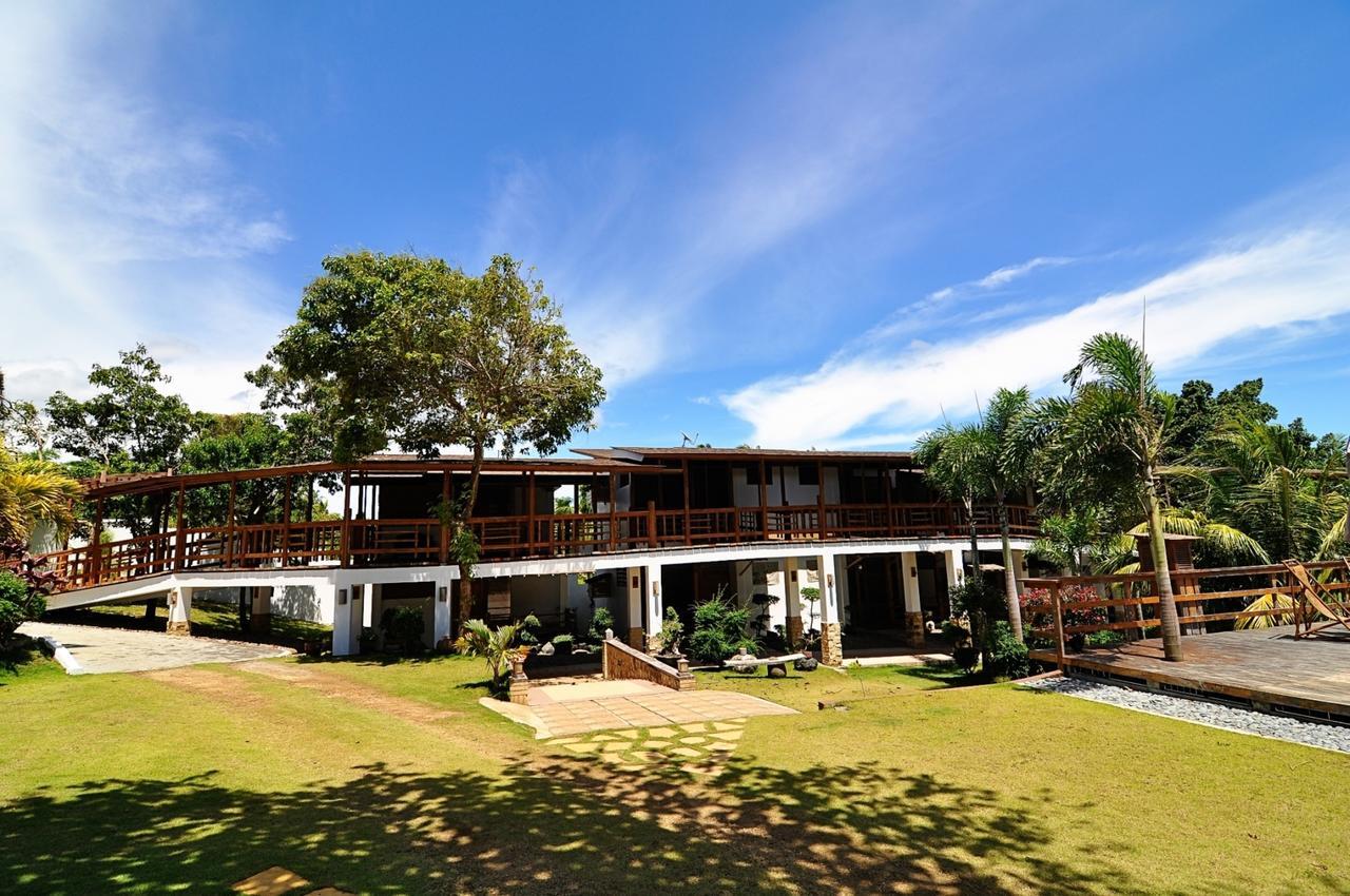 Boffo Resort Calayugan Norte Exterior photo